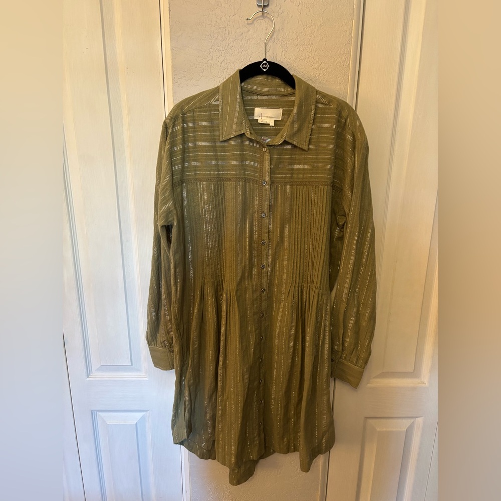 NWT Anthropologie Green Pintucked Shirtdress with Silver Accents Size Small